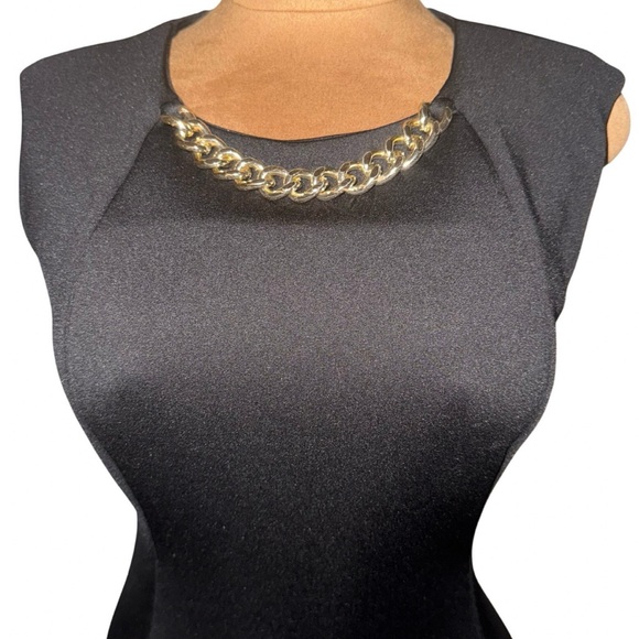 CALVIN KLEIN
Pre-loved Black Dress with Chain Accent💕
Size: 8 - Picture 2 of 10